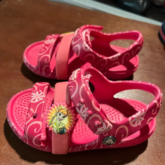 Frozen Anna Crocs child size 8/toddler - Picture 4 of 4
